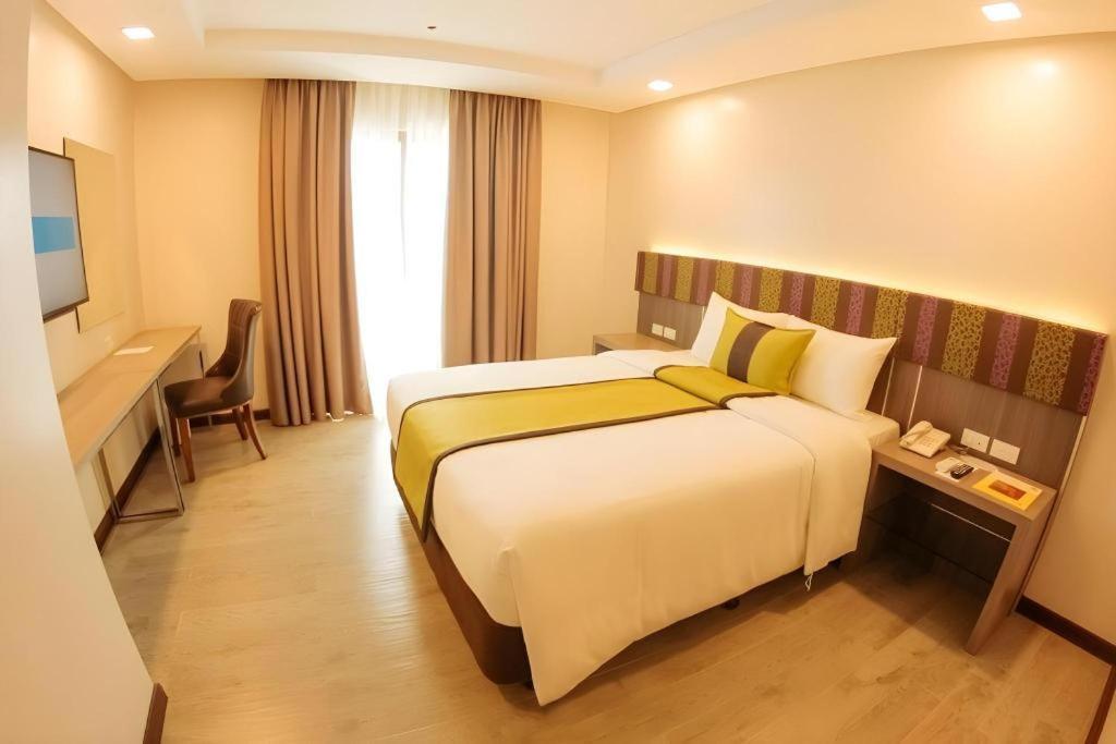 Grand Xing Imperial Hotel Илоило Экстерьер фото